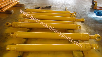 China Cilindro hidráulico de KOMATSU PC200, cilindro del auge, cilindro del brazo, cilindro del cubo proveedor