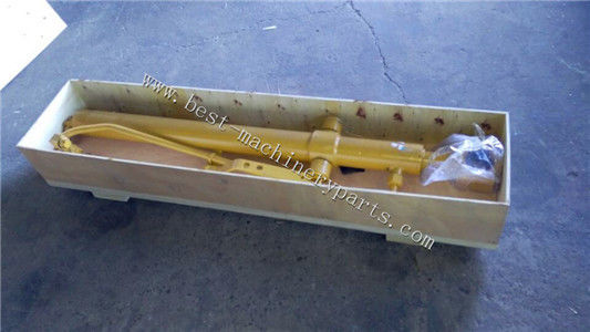 Komatsu D65E-12 hydraulic cylinder 14X-63-01063/14Y-63-01014/14Y-63-01032/14X-30-13512 proveedor